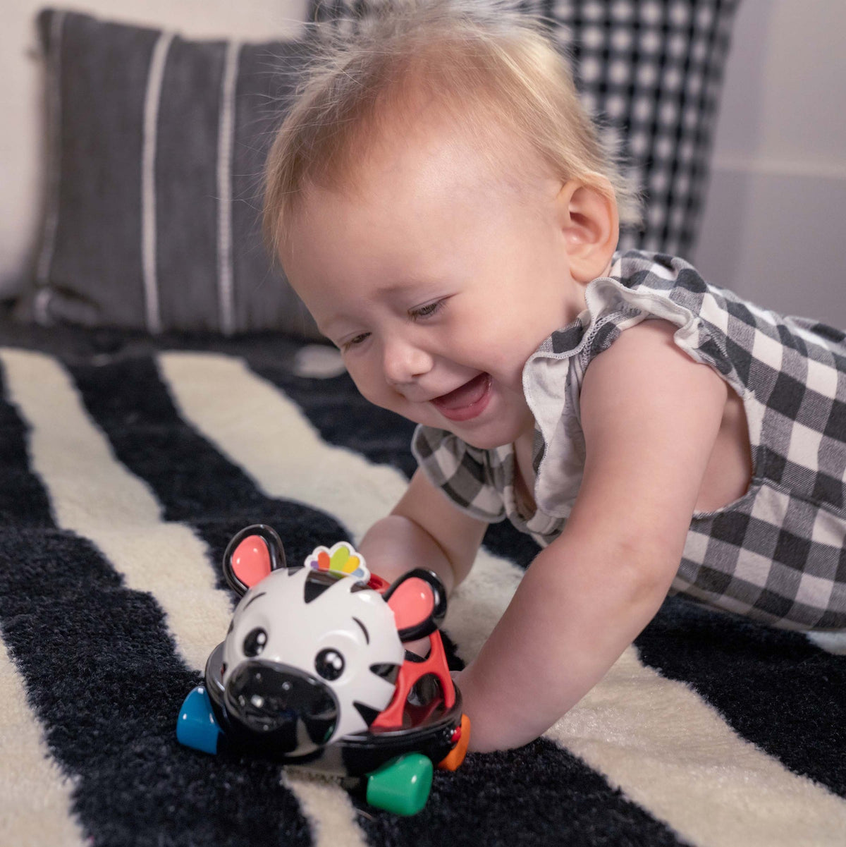 Baby Einstein Oball Curious Car & Rattle - Zen