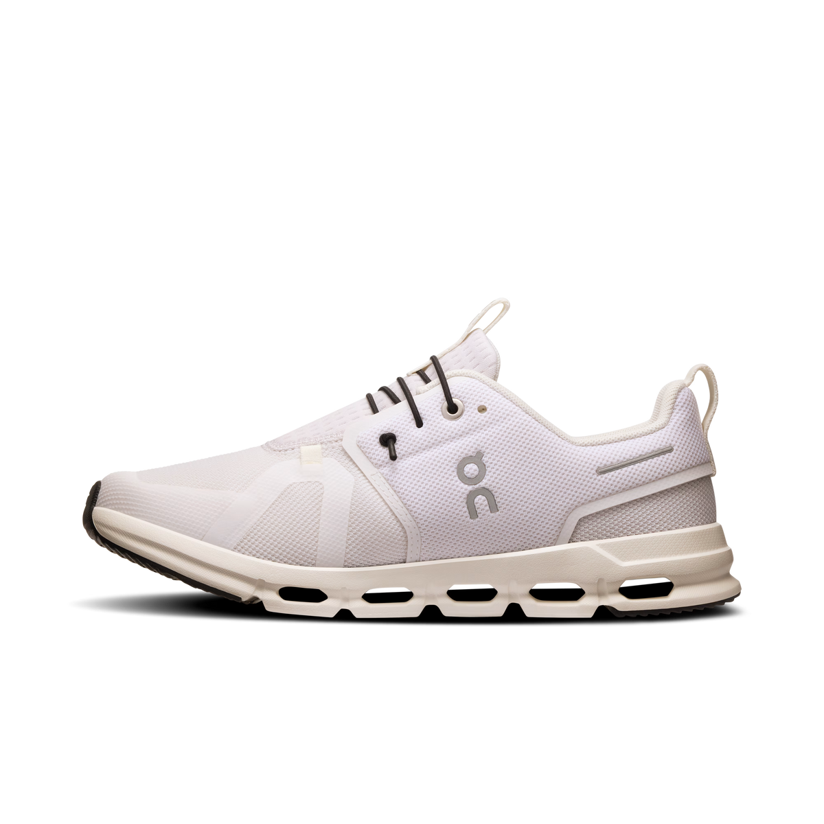 On Cloud Sky Youth Running Shoe White | Ivory – Detail View