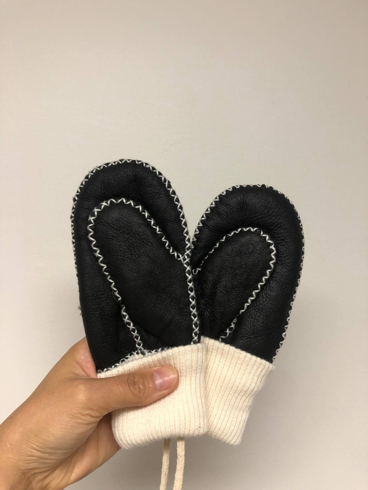 Billy Bamboo - KIDS SHEARLING MITTENS: Light gray