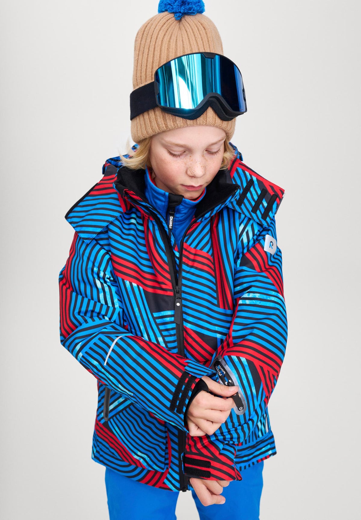 Reima - Waterproof Reimatec winter jacket, Tirro – Detail View