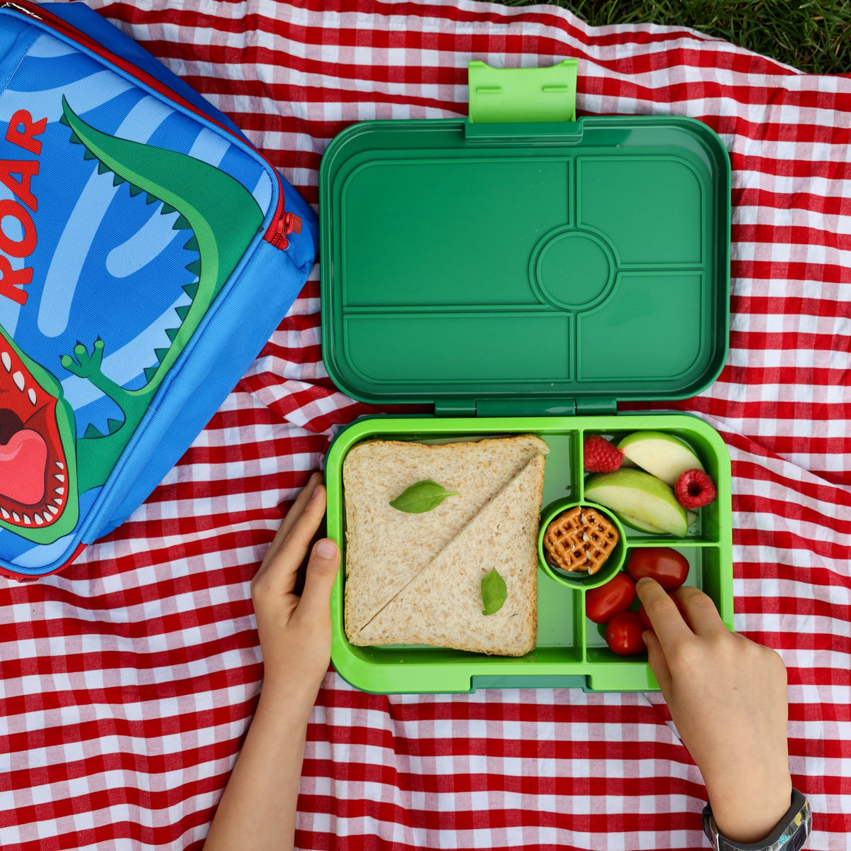 Yumbox-Tapas-leakproof-bento-box-sandwich-large-appetite-packed-lunch-picnic