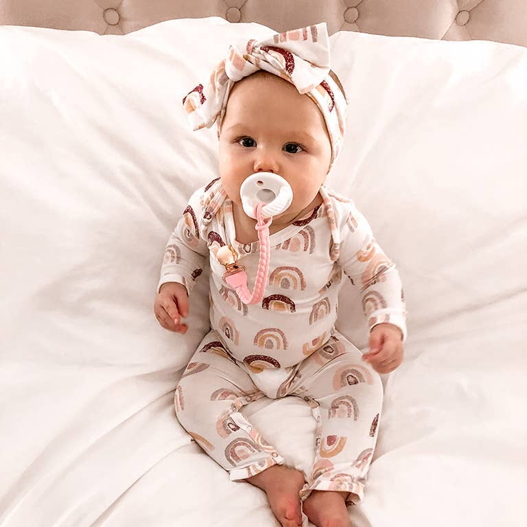 Itzy Ritzy - Sweetie Strap Silicone One-Piece Pacifier Clips