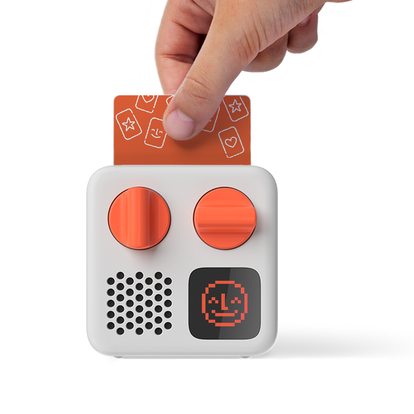 Yoto Mini Player – Compact Screen-Free Audio Player for Kids | Stories & Music On the Go