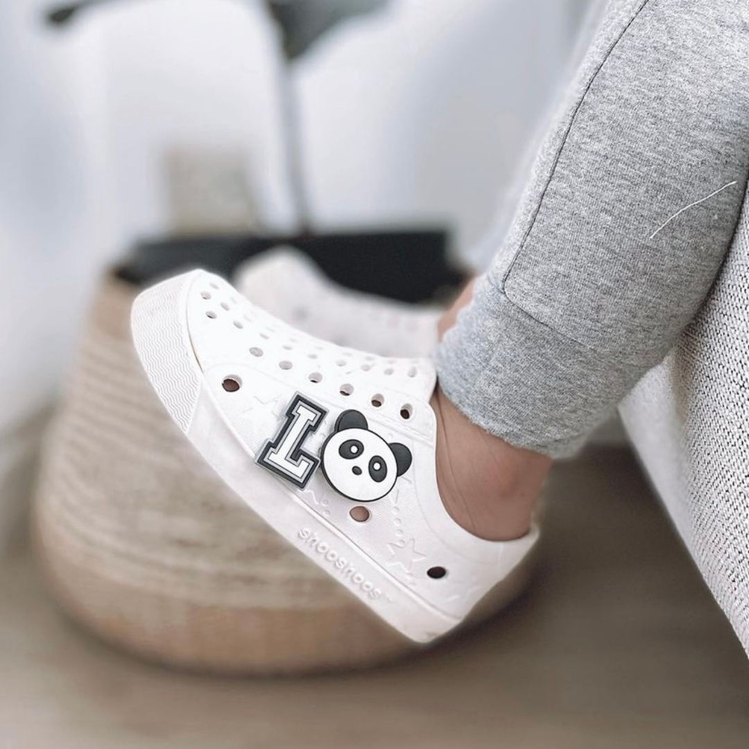 SHOOSHOOS -  POPPIT ALPHABET: S