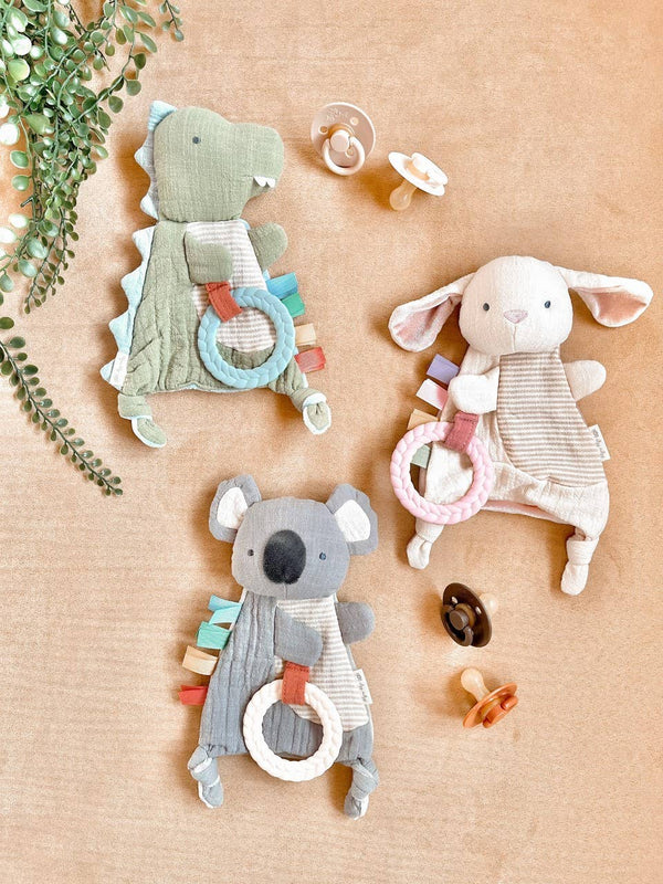 Itzy Ritzy - Bitzy Crinkle Sensory Toy with Teether
