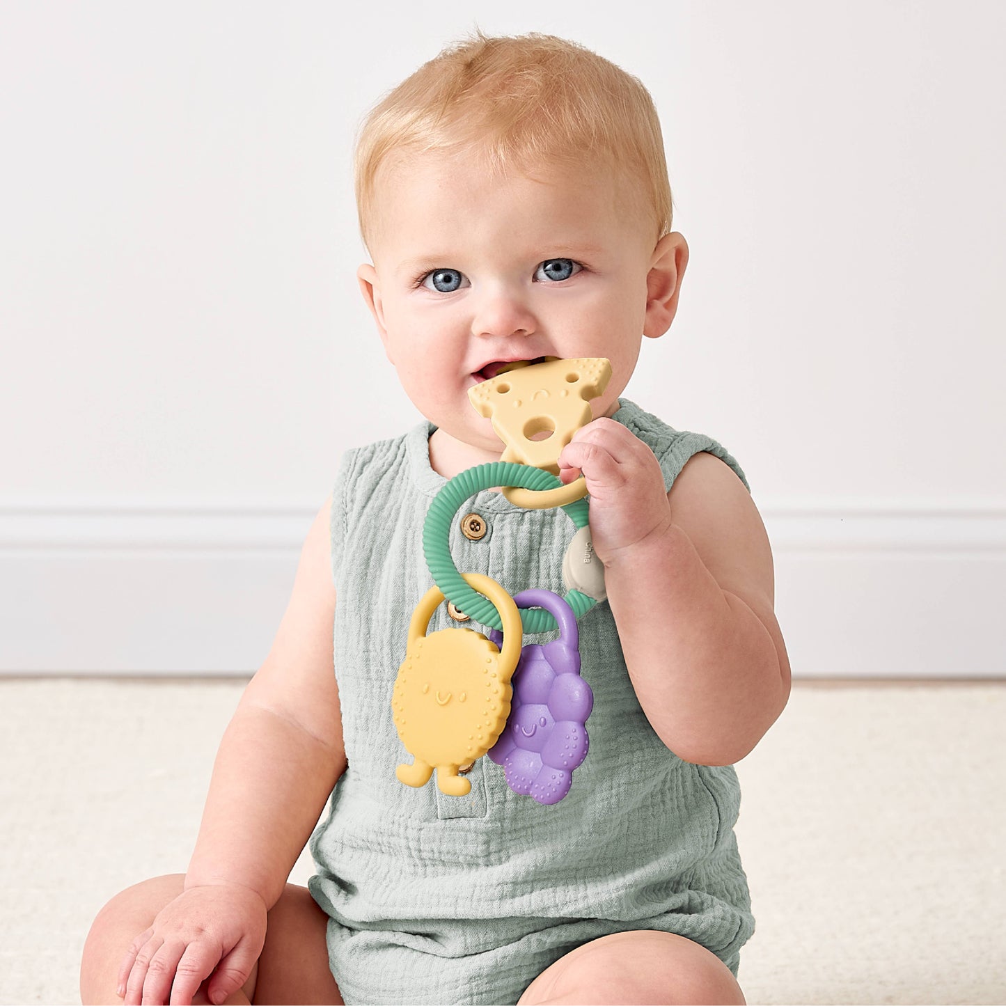 Itzy Ritzy - Itzy Trio Silicone Teether
