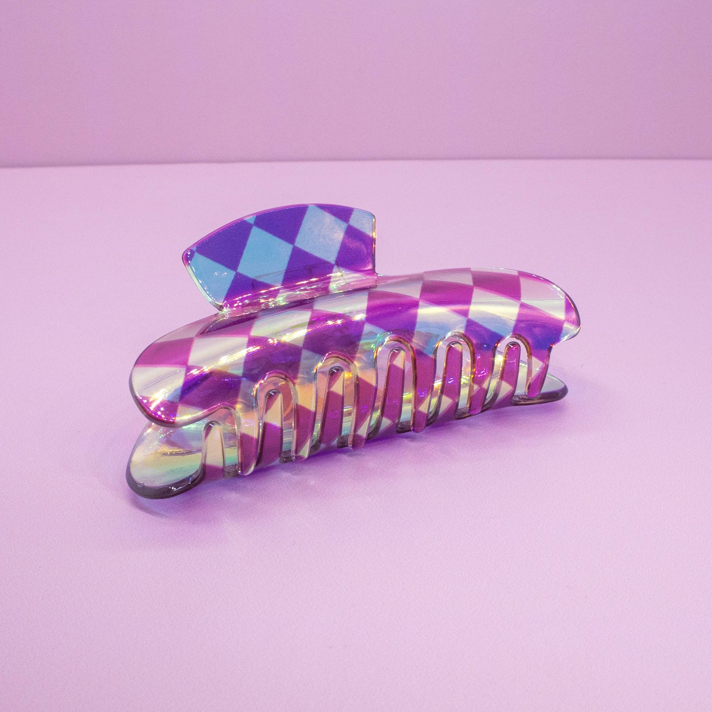 Frog Sac - Medium Round Iridescent Checkered Hair Claw Clip