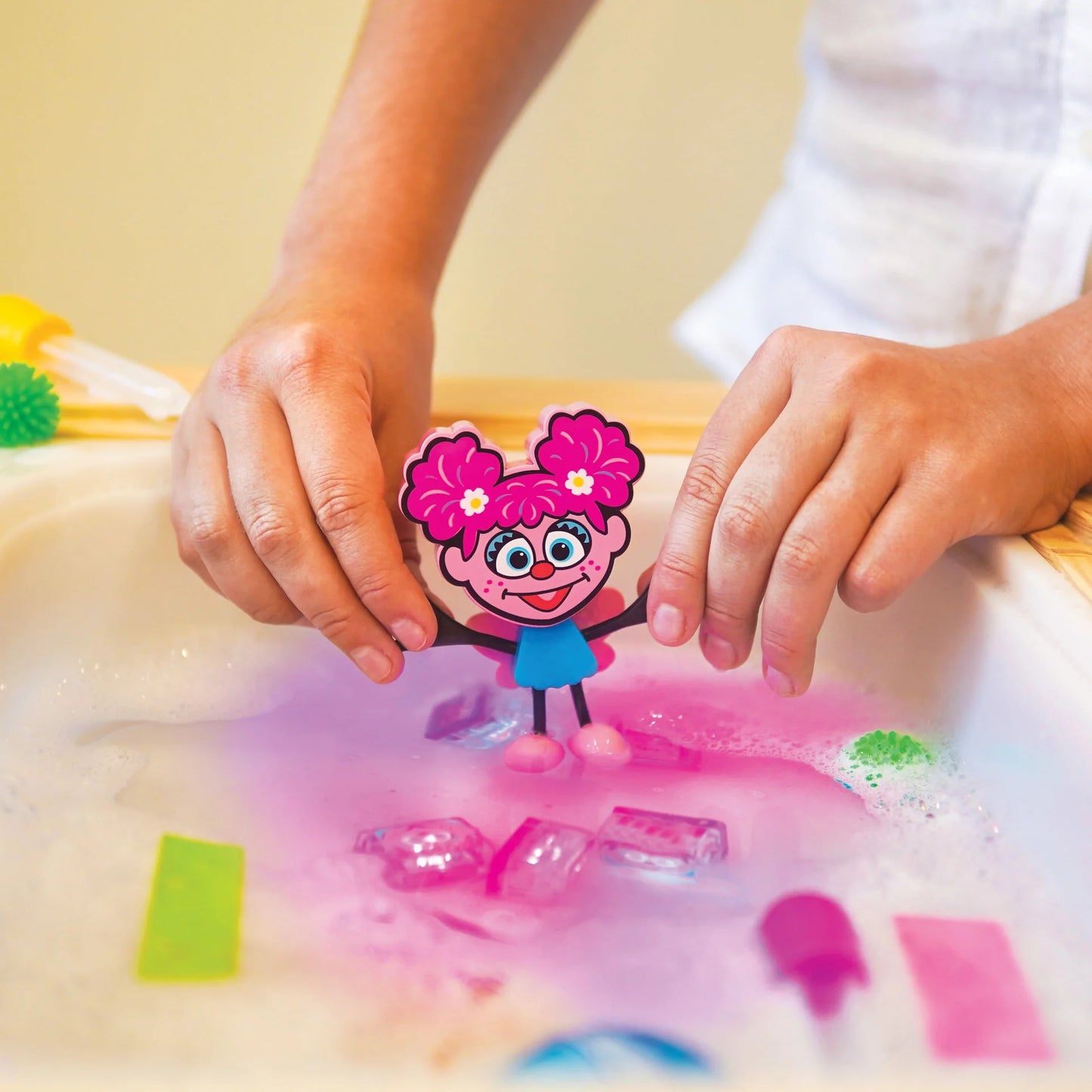 Glo Pals-Sesame Street - Abby Cadabby Character