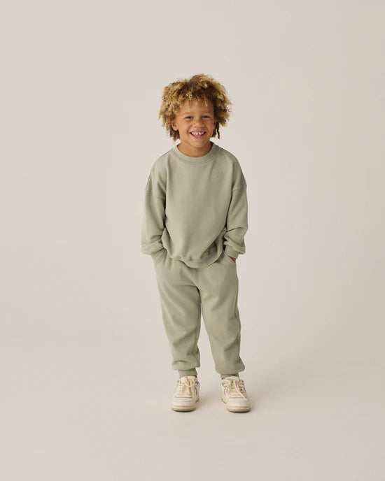 Rylee+ Cru - Freestyle Sweatpant || Sage