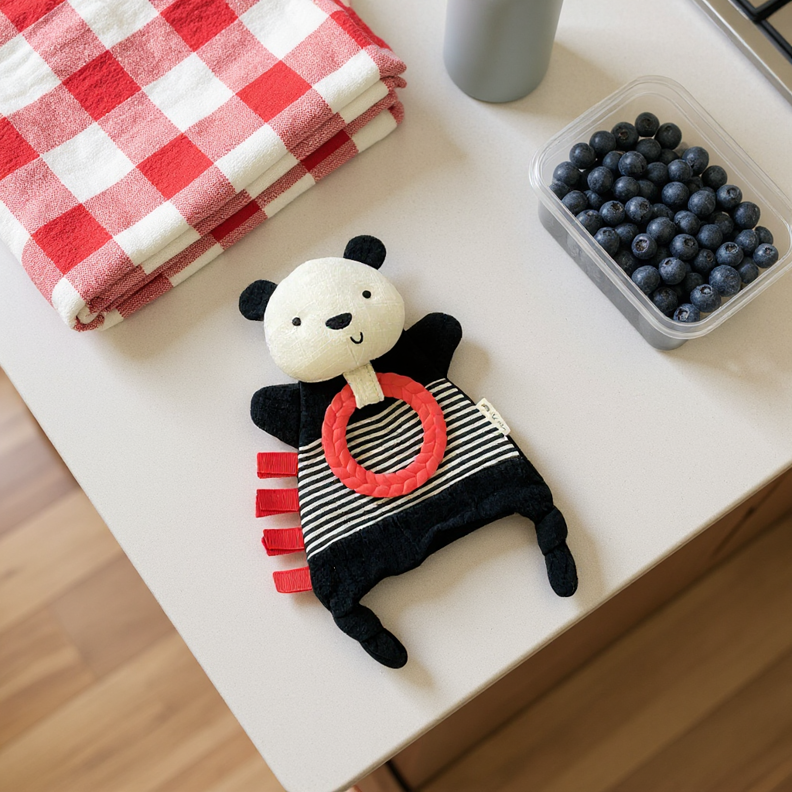 Itzy Ritzy - Bitzy Crinkle Sensory Toy with Teether