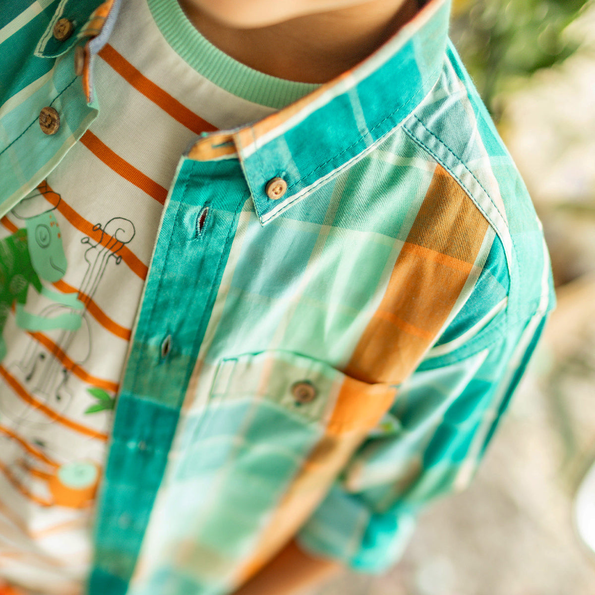 Souris Mini - Turquoise and orange plaid shirt