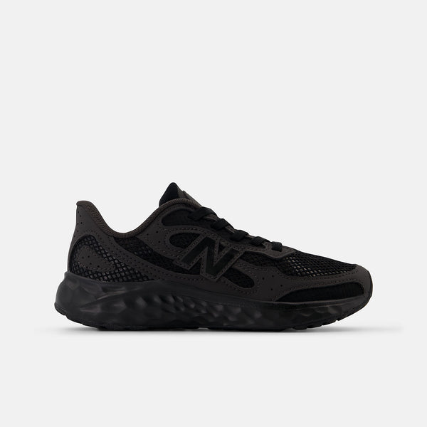 New Balance Fresh Foam Arishi v4 Running Shoe - Bungee Lace - Little Kid - Black