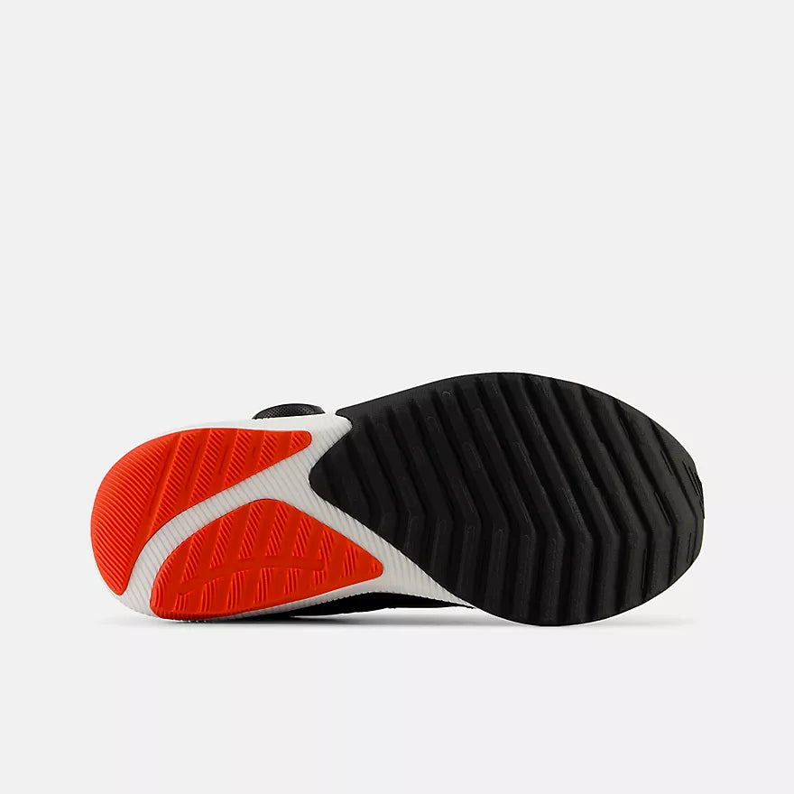 New Balance DynaSoft Reveal v4 BOA Little Kids Sneaker Castlerock Wide
