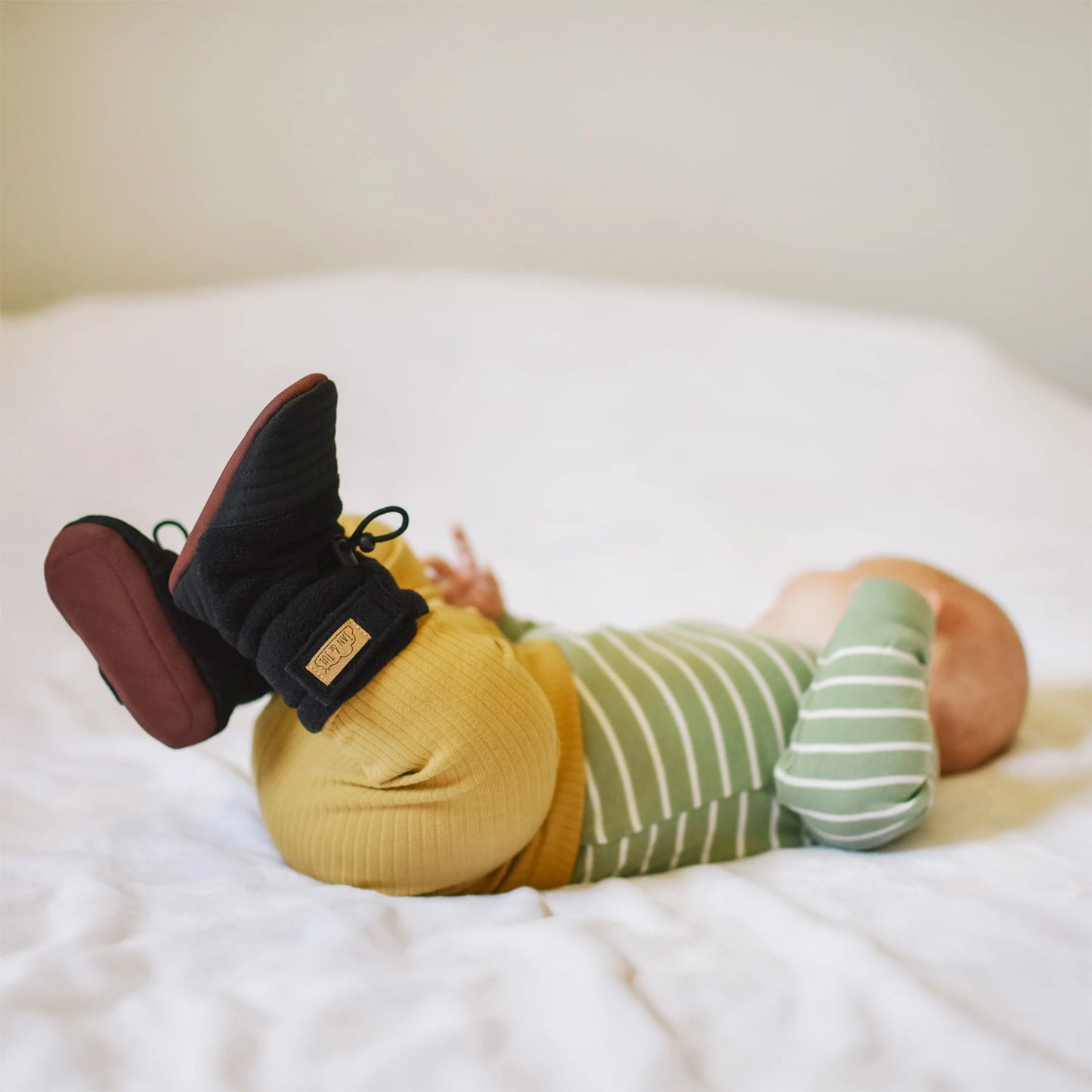Jan & Jul - Stay-Put Cozy Booties