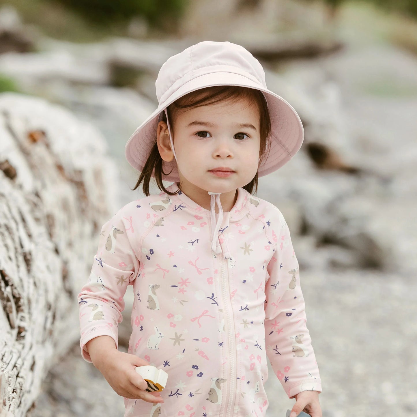 Jan & Jul  - Aqua Dry Water Repellent Bucket Hat